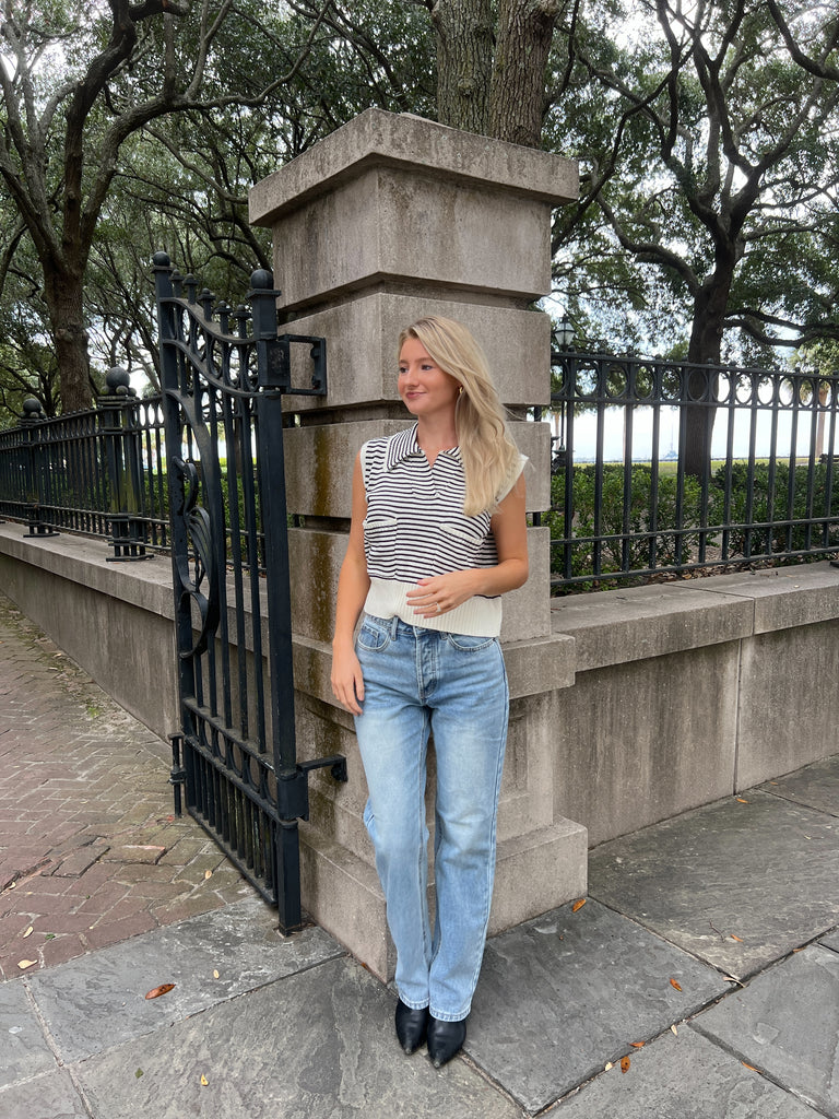 straight leg denim jeans, light wash straight leg denim jeans, blonde palm boutique